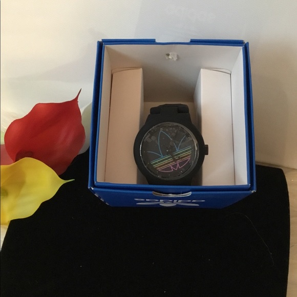 🎀 SOLD🎀 Adidas Women’s ADH3014 Aberdeen Watch - Picture 2 of 8